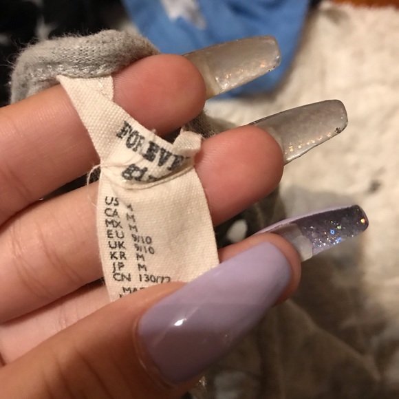 Romper - Picture 2 of 2